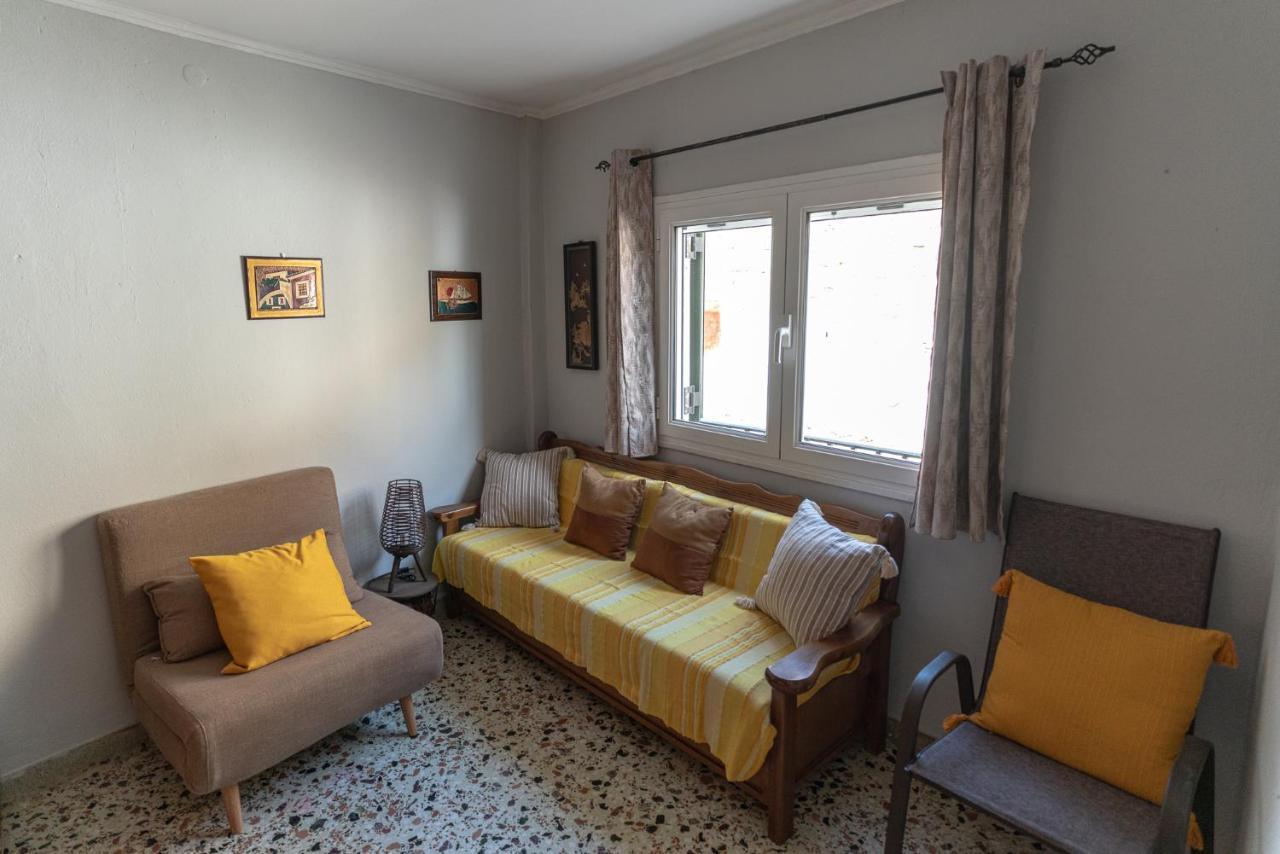 Вилла Tilemachos House Kato Garouna Экстерьер фото